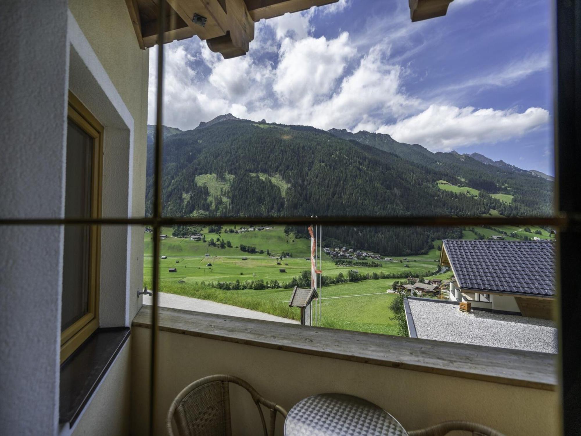 Scenic Apartment In Top Location Neustift im Stubaital Exterior foto
